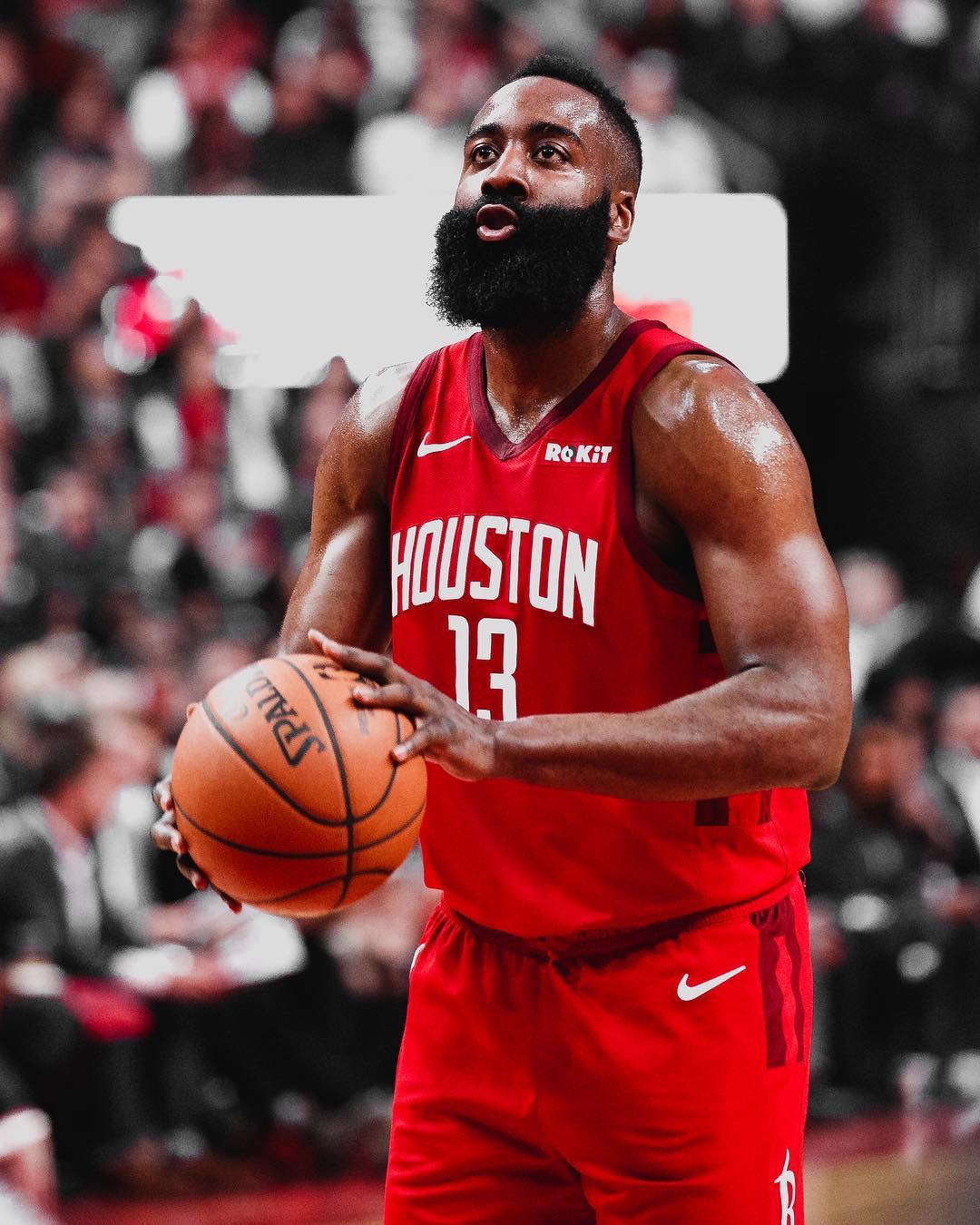 公益投入与 公益投入与