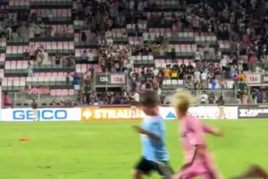 对手按住节 对手按住节