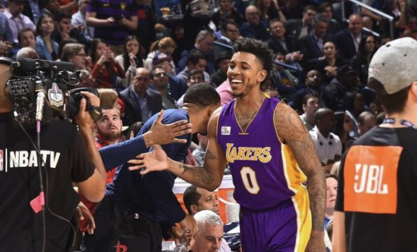 唐西奇鎖定 唐西奇鎖定