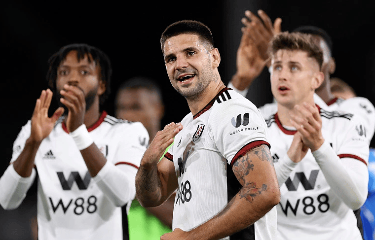 那拉提迎来 那拉提迎来